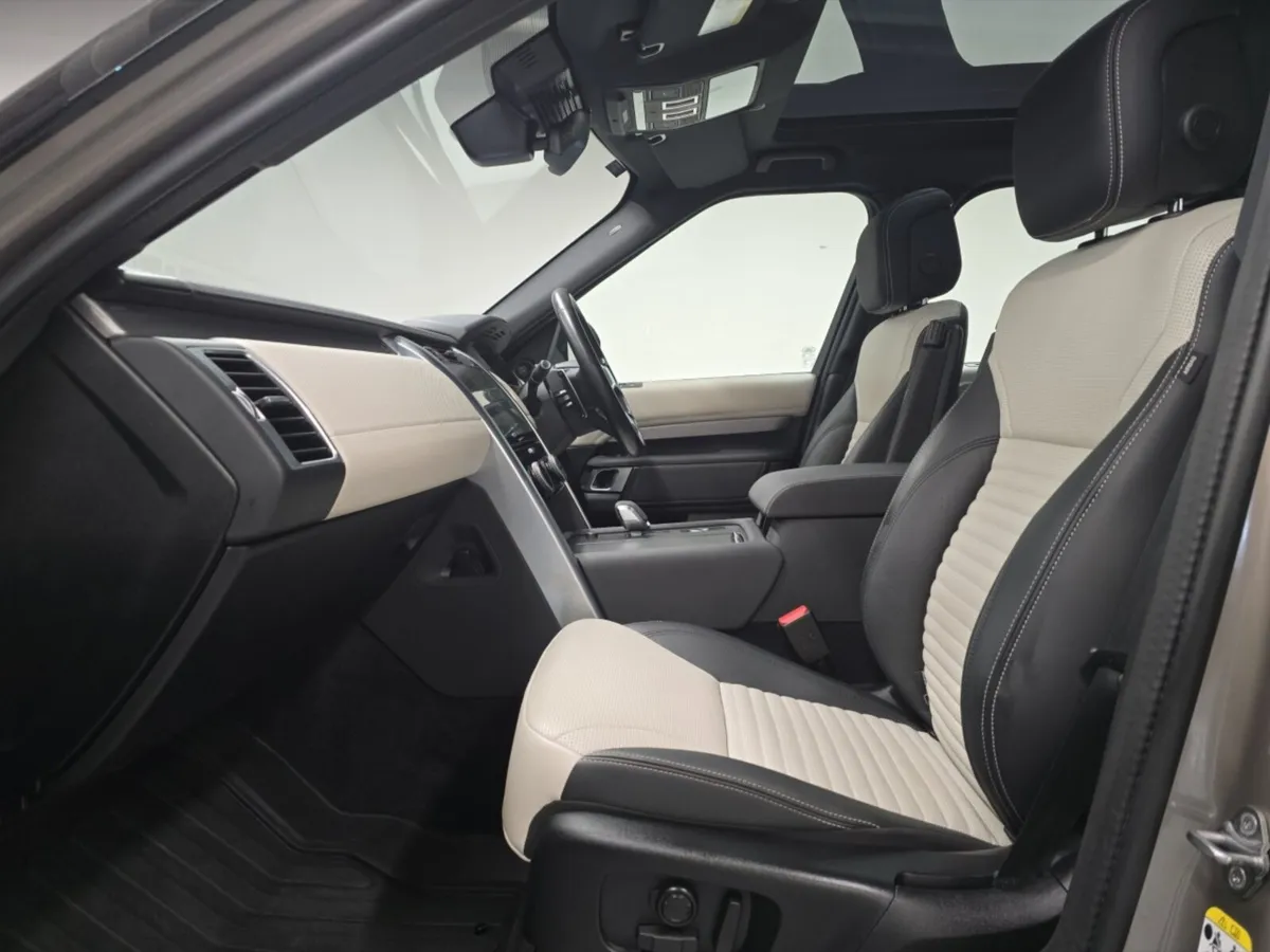 Land Rover Discovery Diesel Sw R-Dynamic SE - Image 3