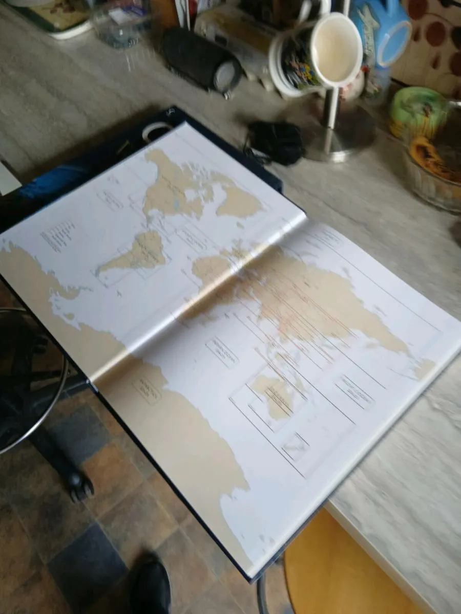 World atlas - Image 3