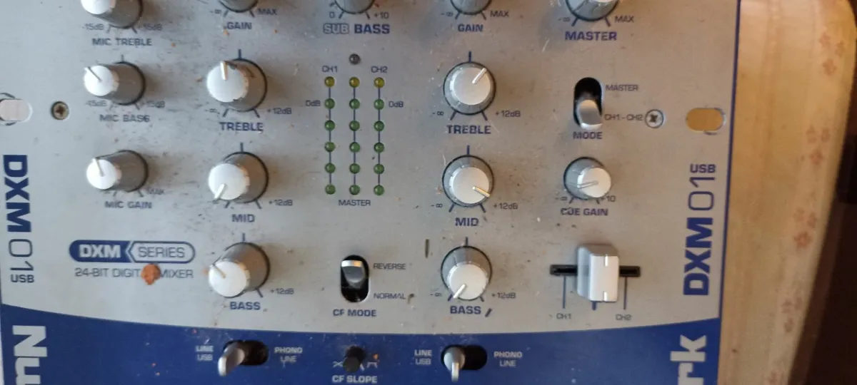 DXM 01 Numark Digital Mixer - Image 2