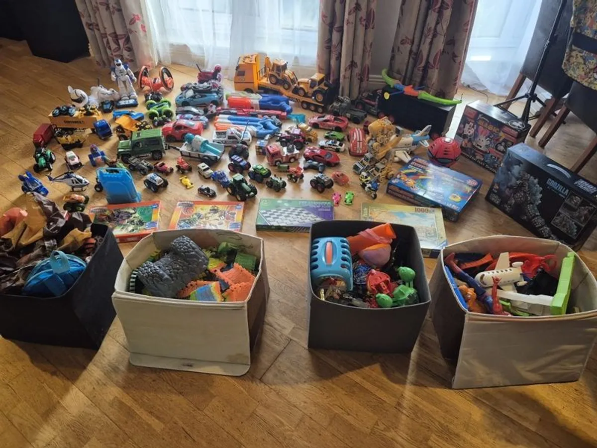 Kids Toys Bundle - Image 1