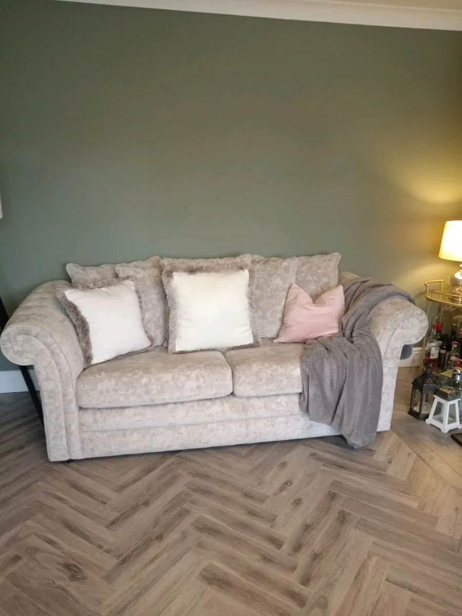 Sofa / Couch - Image 3