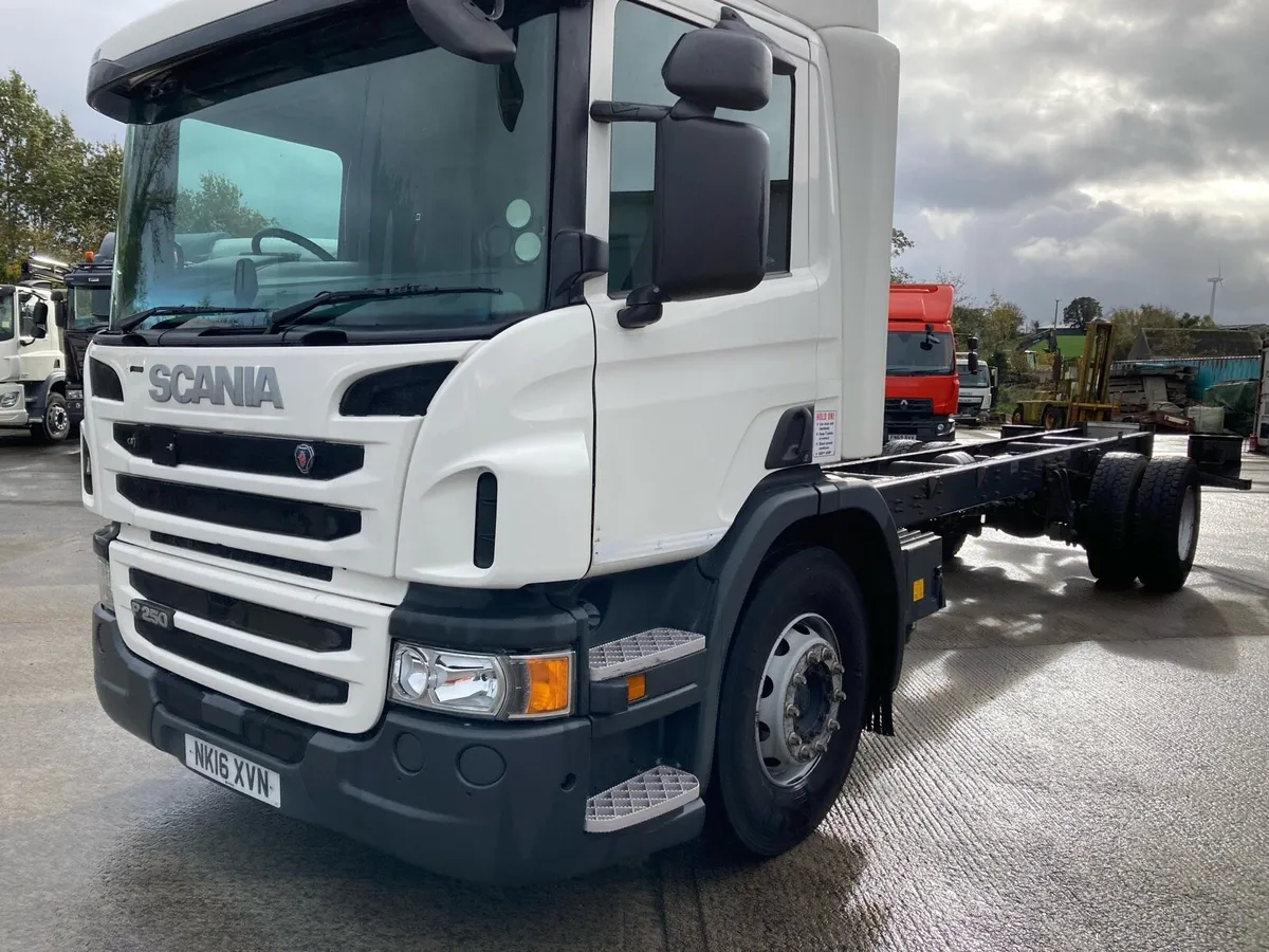 2016 Scania P250 chassis and cab - Image 2