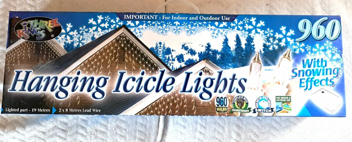 960 Hanging Icicle Light with snowing effect. - Image 1