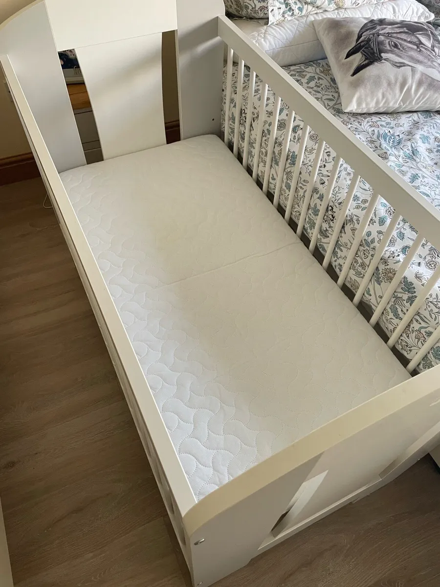 Cot for Sale - Image 2