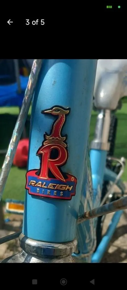 Girls 20" bike - Image 3