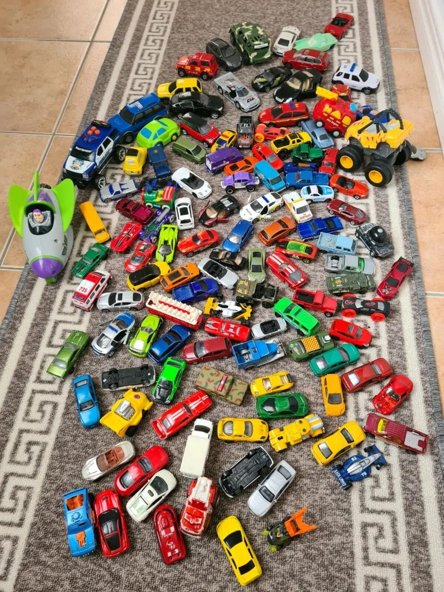 Cars - Image 1