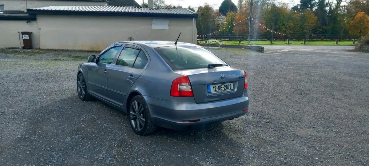 2012 SKODA OCTAVIA 1.6 TDI 3️⃣2️⃣5️⃣0️⃣€ - Image 4