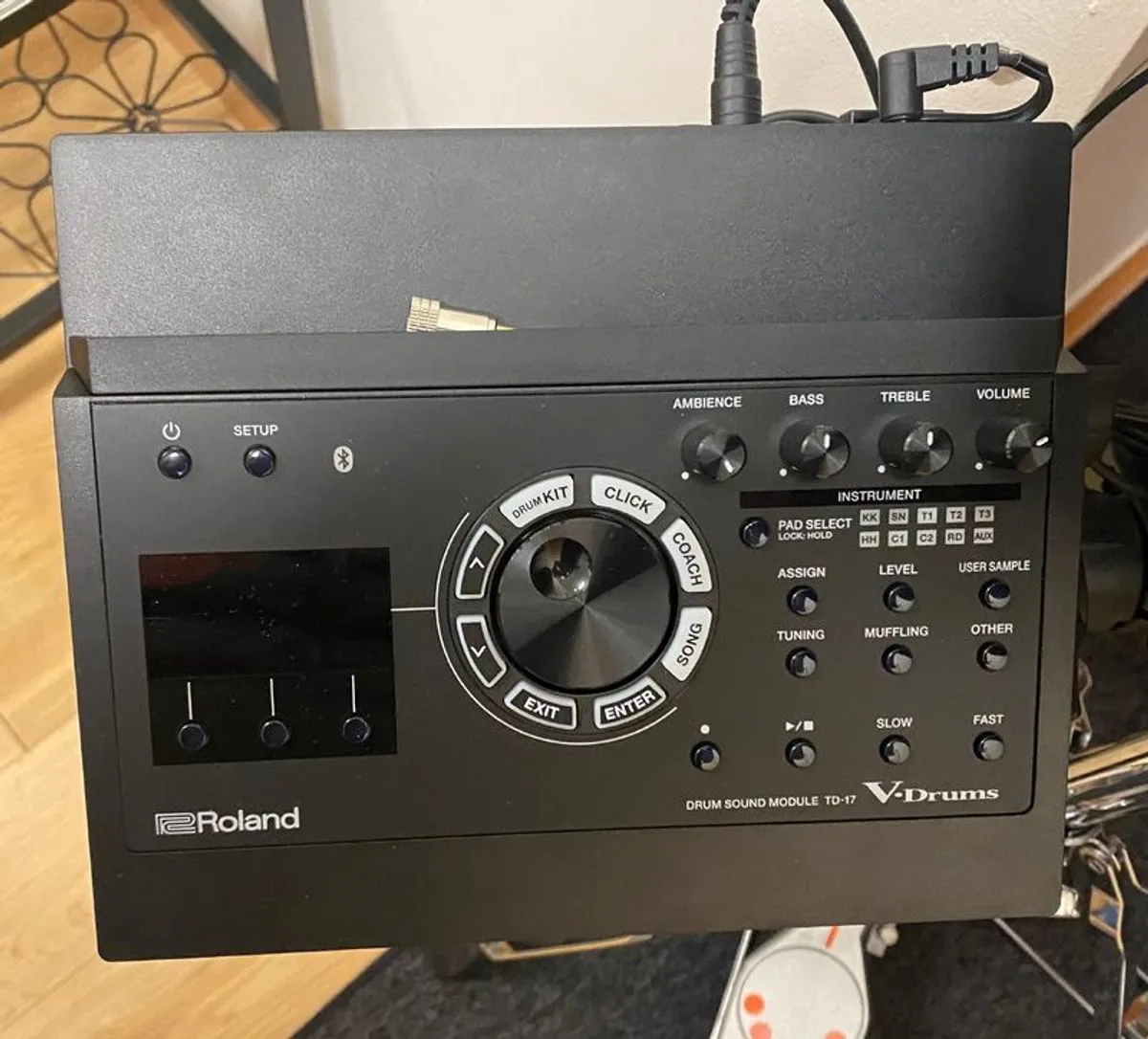 Roland TD-17 v2 electronic drum sound module - Image 1