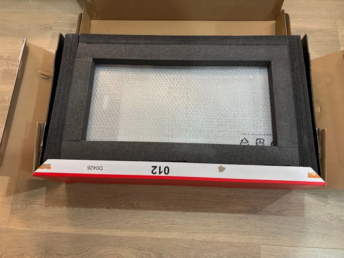 Asus Oled 32 4k Pg32ucdm - Image 4