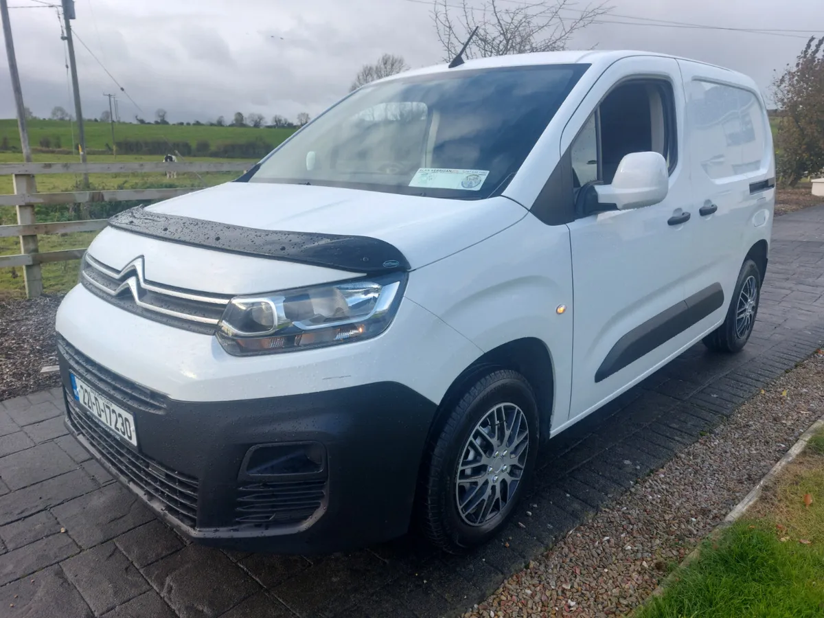 CITROEN BERLINGO 2022' 100BHP 💥 MASSIVE SPEC 💥 - Image 3