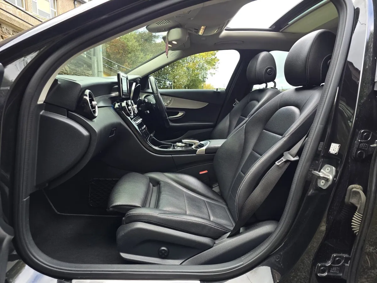 Mercedes C350e sport premium - Image 2