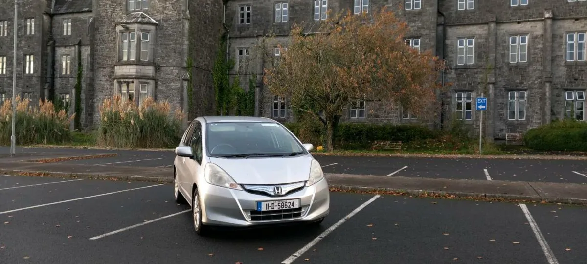 2011 HONDA FIT 1.2 PETROL AUTOMATIC €5️⃣4️⃣5️⃣0️⃣ - Image 2