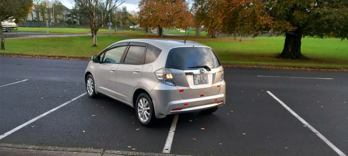 2011 HONDA FIT 1.2 PETROL AUTOMATIC €5️⃣4️⃣5️⃣0️⃣ - Image 4