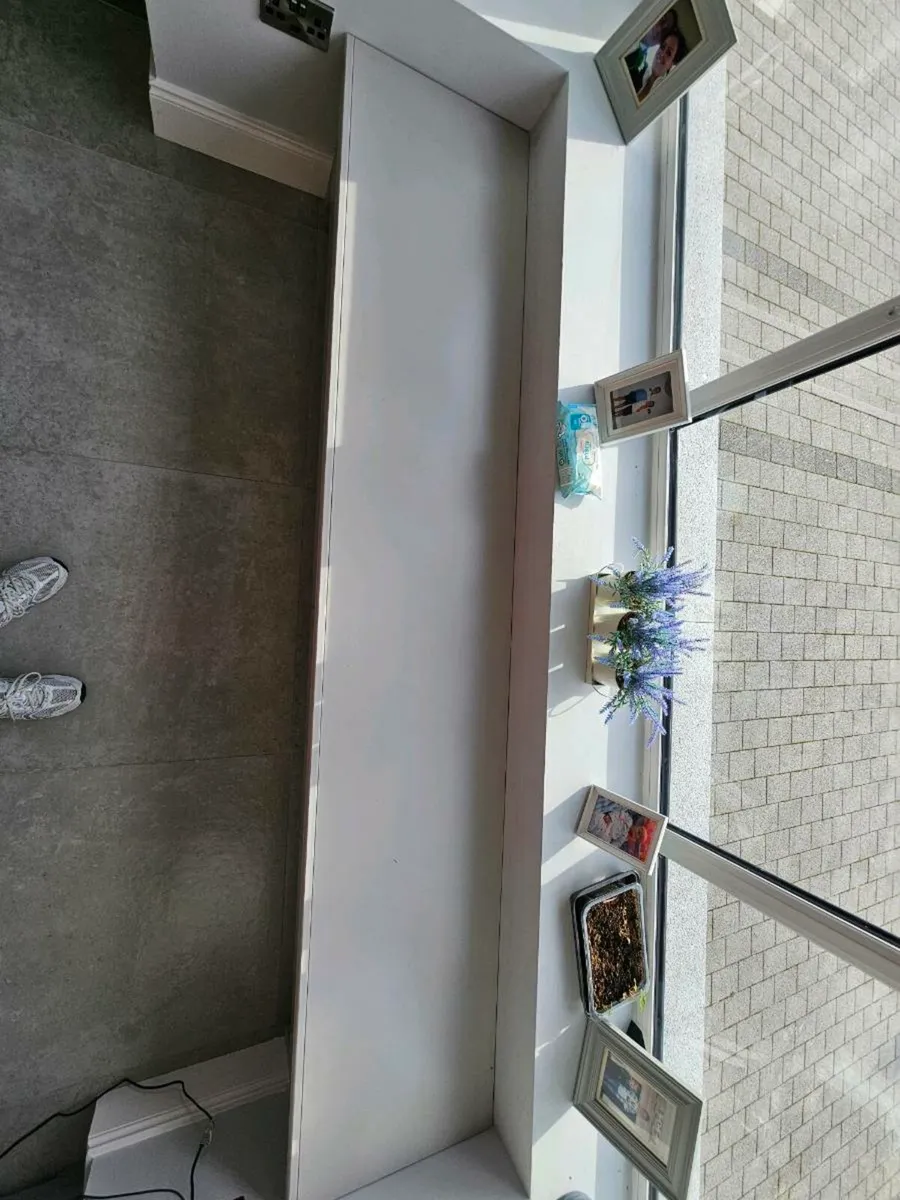 Built in window seating - Image 4