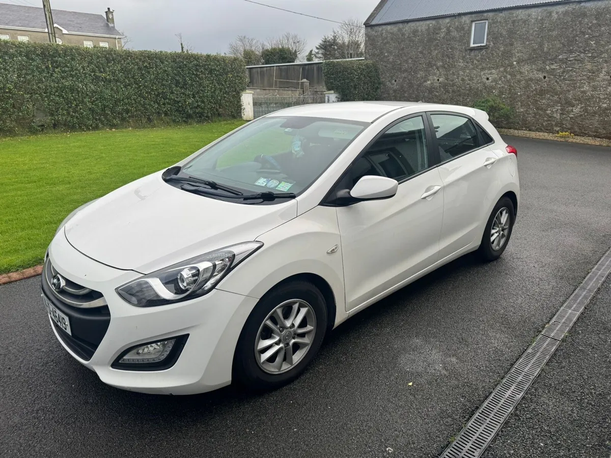 Hyundai i30 Blue Drive - Image 1
