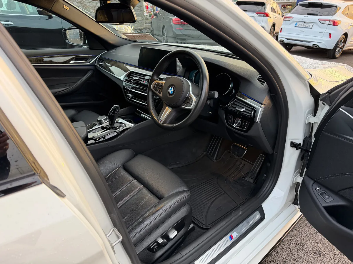 M Sport competition - Top Spec - Low mileage - Image 2