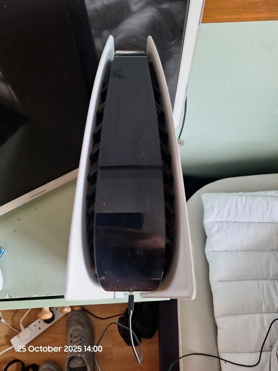 Sony playstation 5 no box no controller - Image 1