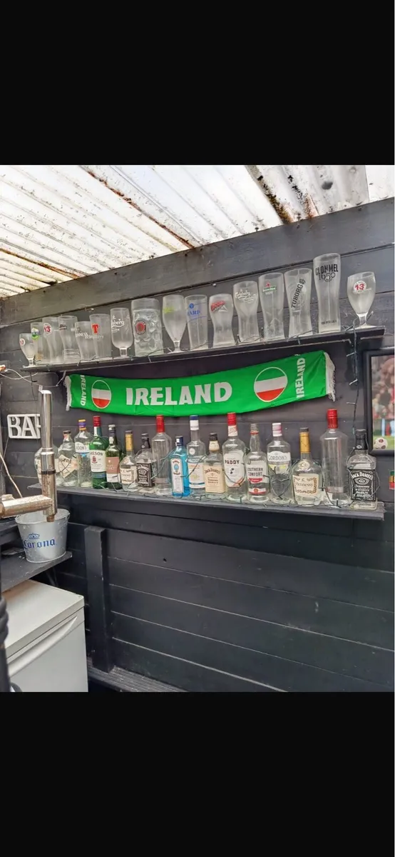 Home made bar - Image 4