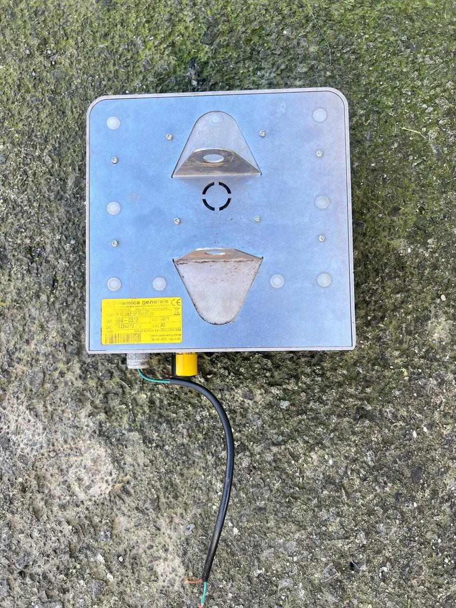 KEENAN diet feeder Weigh clock. - Image 3