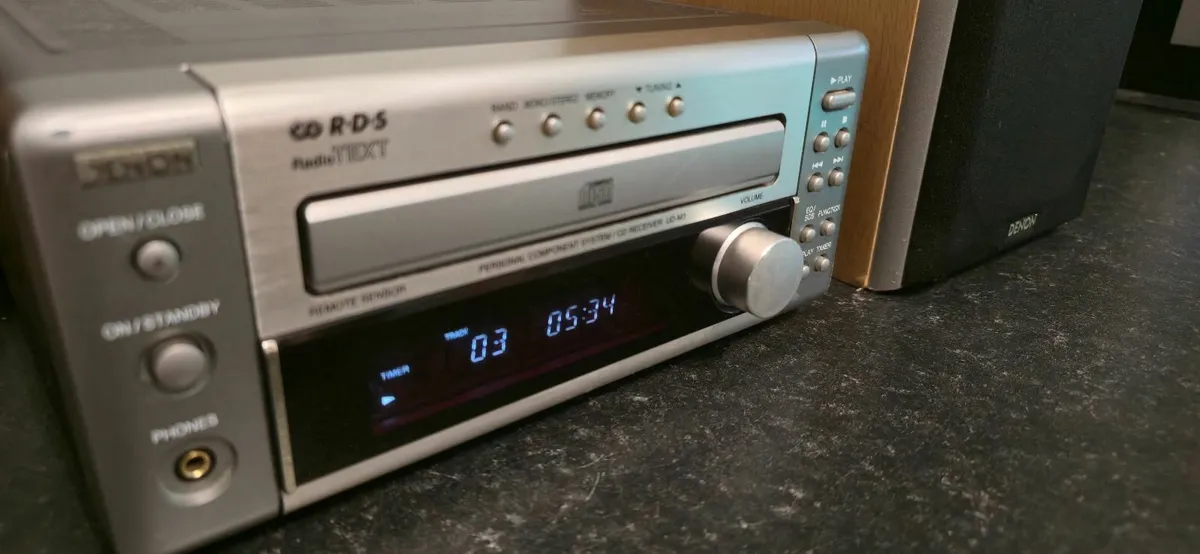 DENON UD-M3  MINI Hi-Fi  , SPEAKERS MISSION FREE - Image 4