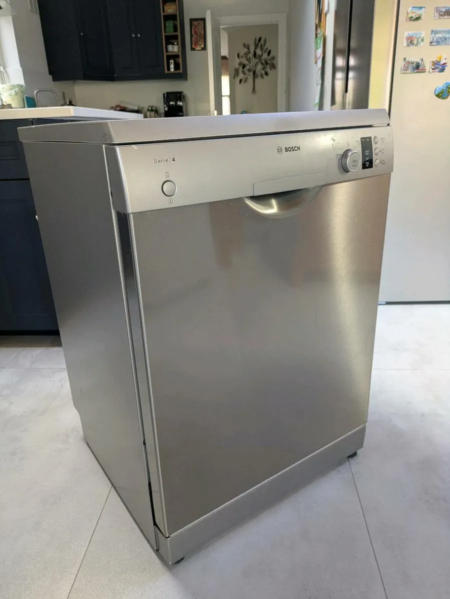 Dishwasher - Image 2