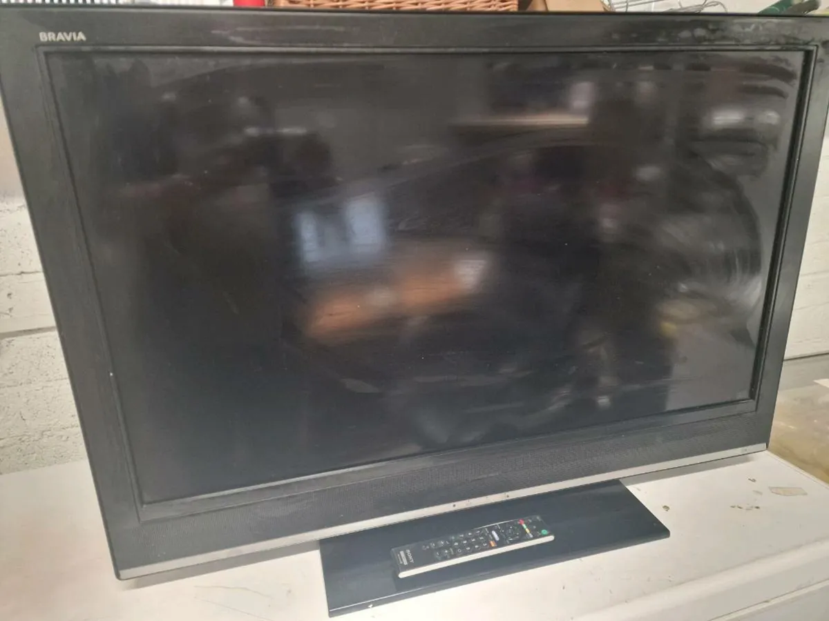 SONY BRAVIA 40'' - Image 1