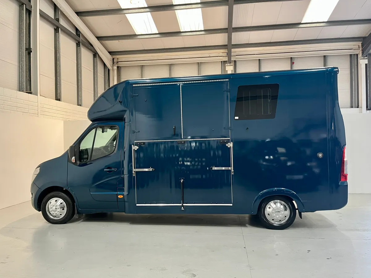 2020 Nissan NV400 New Build - Image 2
