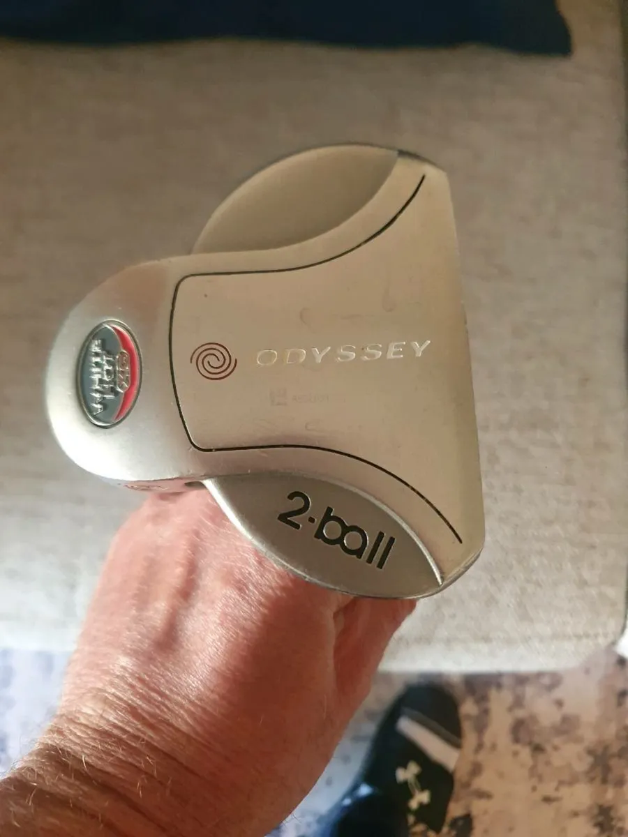 Odyssey 2 ball putter - Image 3
