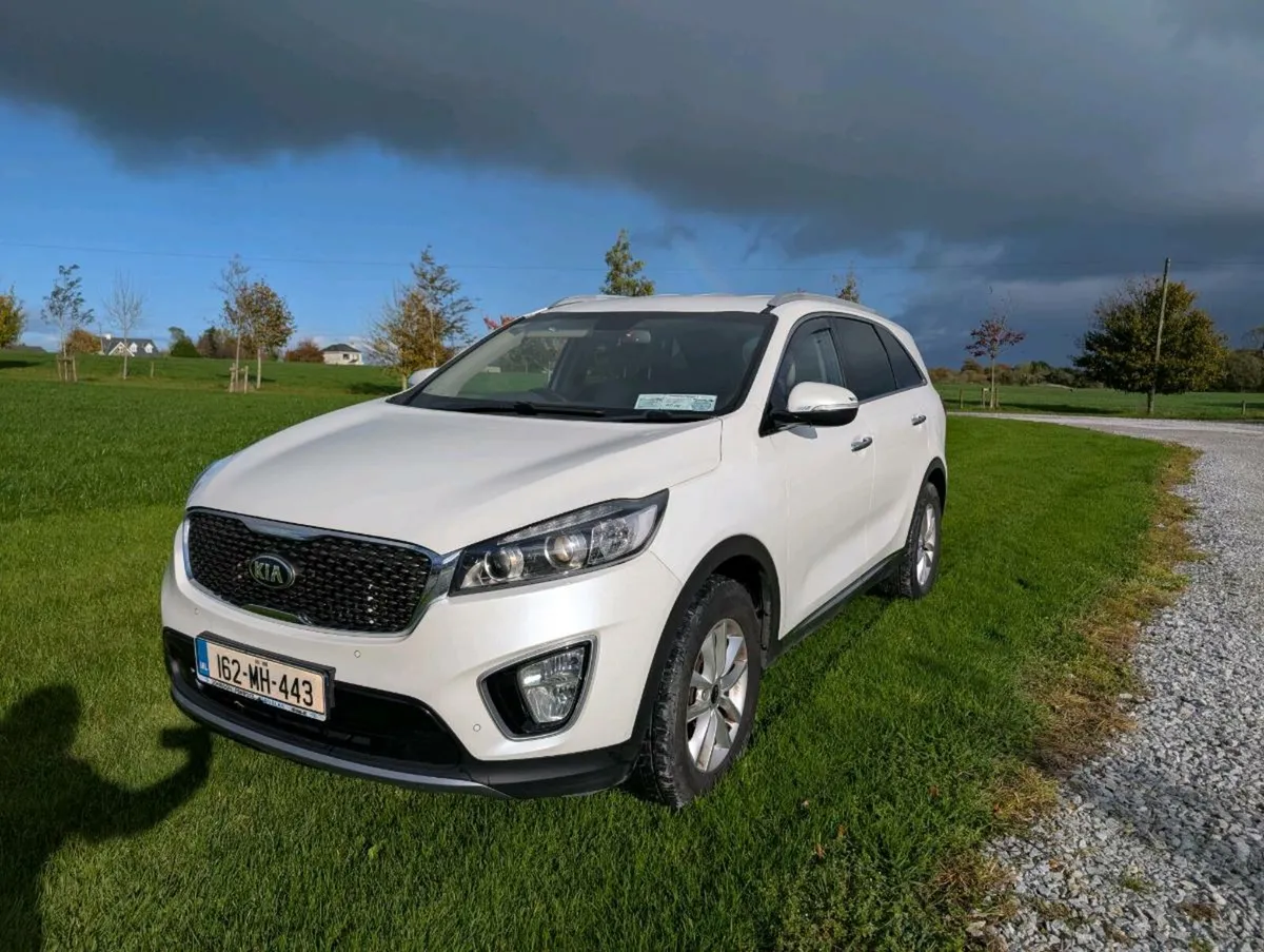 Kia Sorento - Image 1