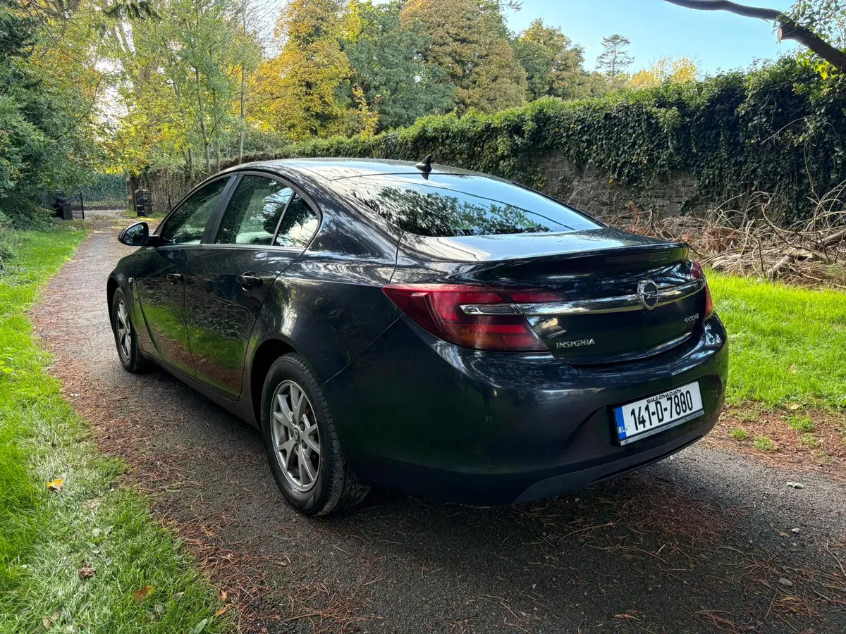 141 Opel Insignia SC, Taxed & NCT until June 2026! - Image 2