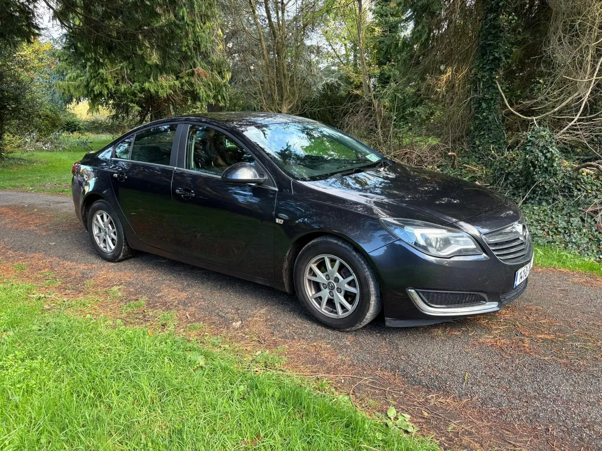 141 Opel Insignia SC, Taxed & NCT until June 2026! - Image 4