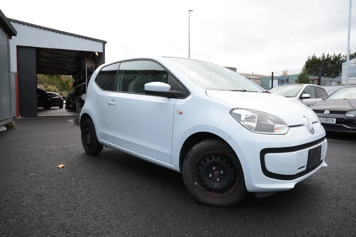 VOLKSWAGON UP 2013 PEARL WHITE - Image 4