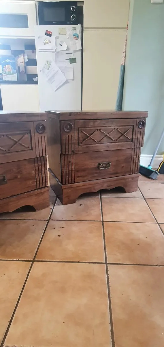 Bedside lockers - Image 2