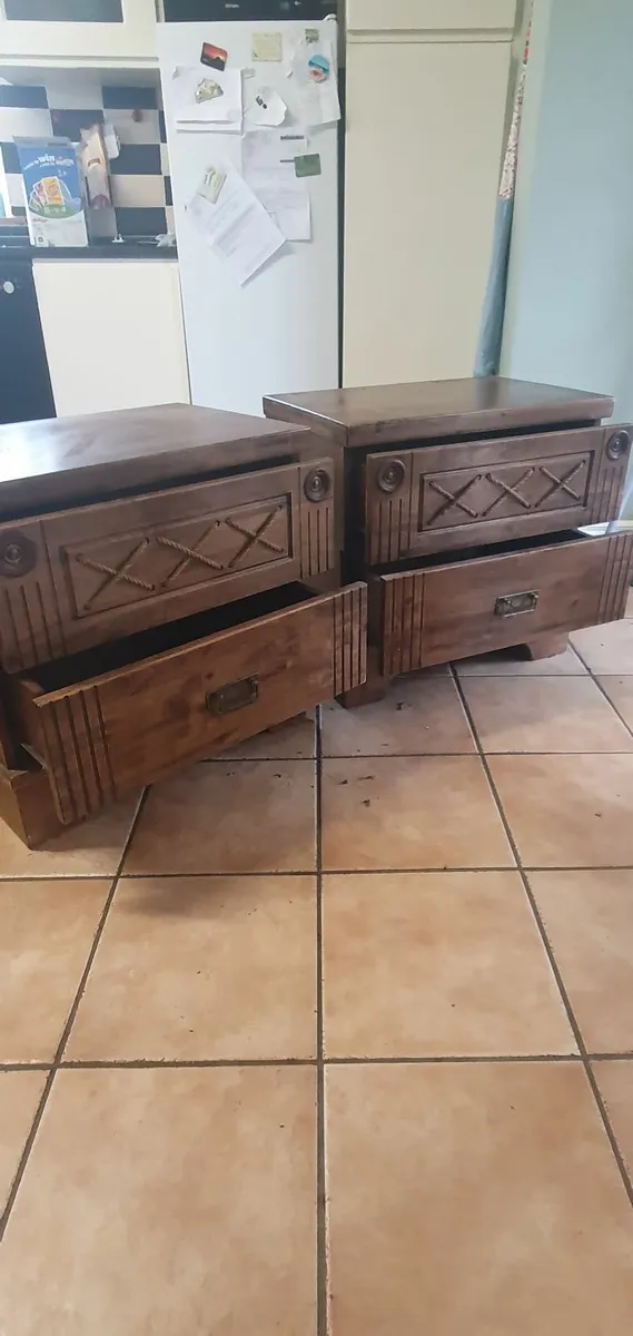 Bedside lockers - Image 4
