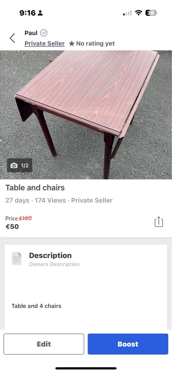 Table and chairs - Image 1