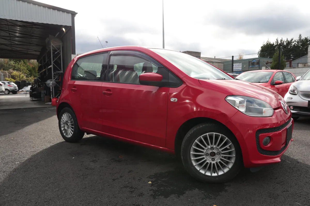 VOLKSWAGON UP 2013 RED - Image 4