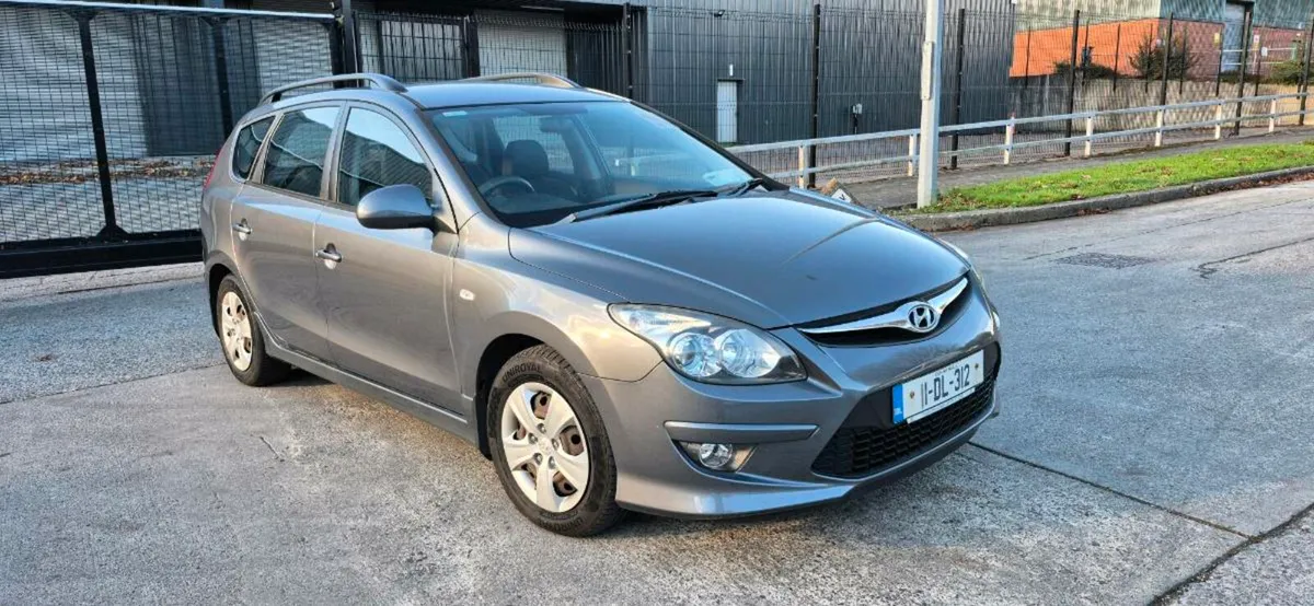 Hyundai i30 2011 1.6 diesel - Image 2