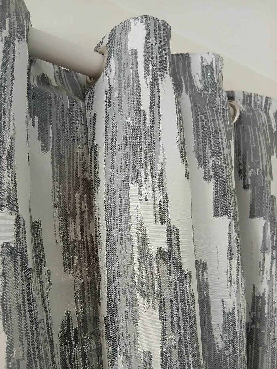 Grey curtains - Image 4