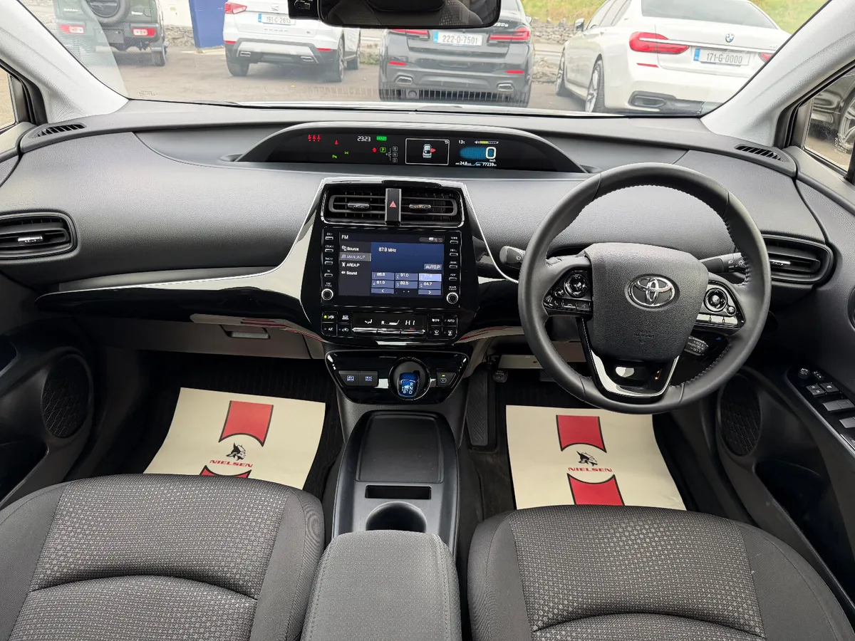 Self charge hybrid - High spec - Low mileage - Image 2