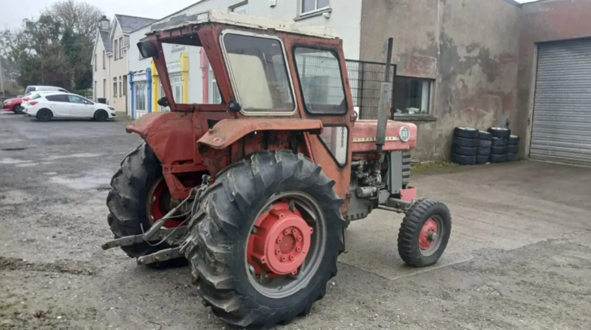 1967 Massey Fergusson 165 - Image 3