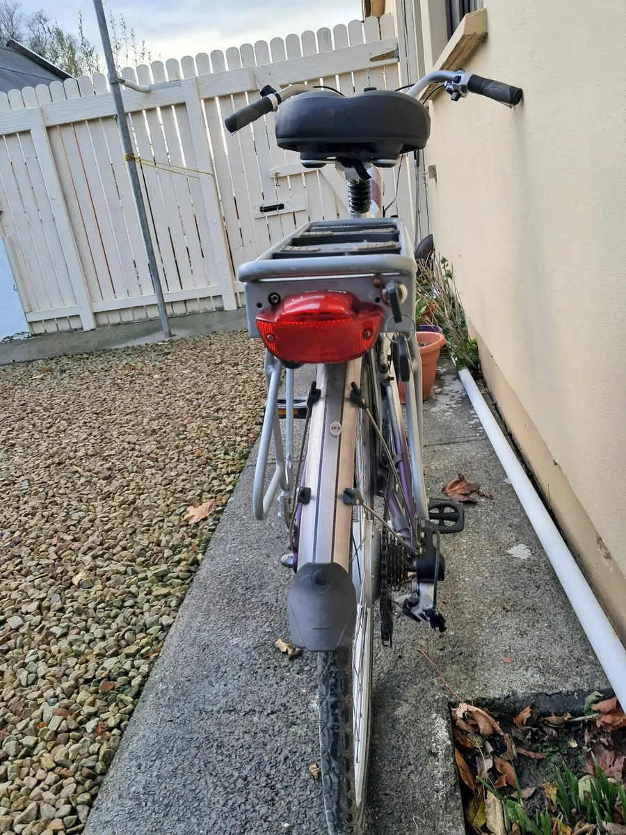 BICYCLE - Electric but needs a battery and charger - Image 3