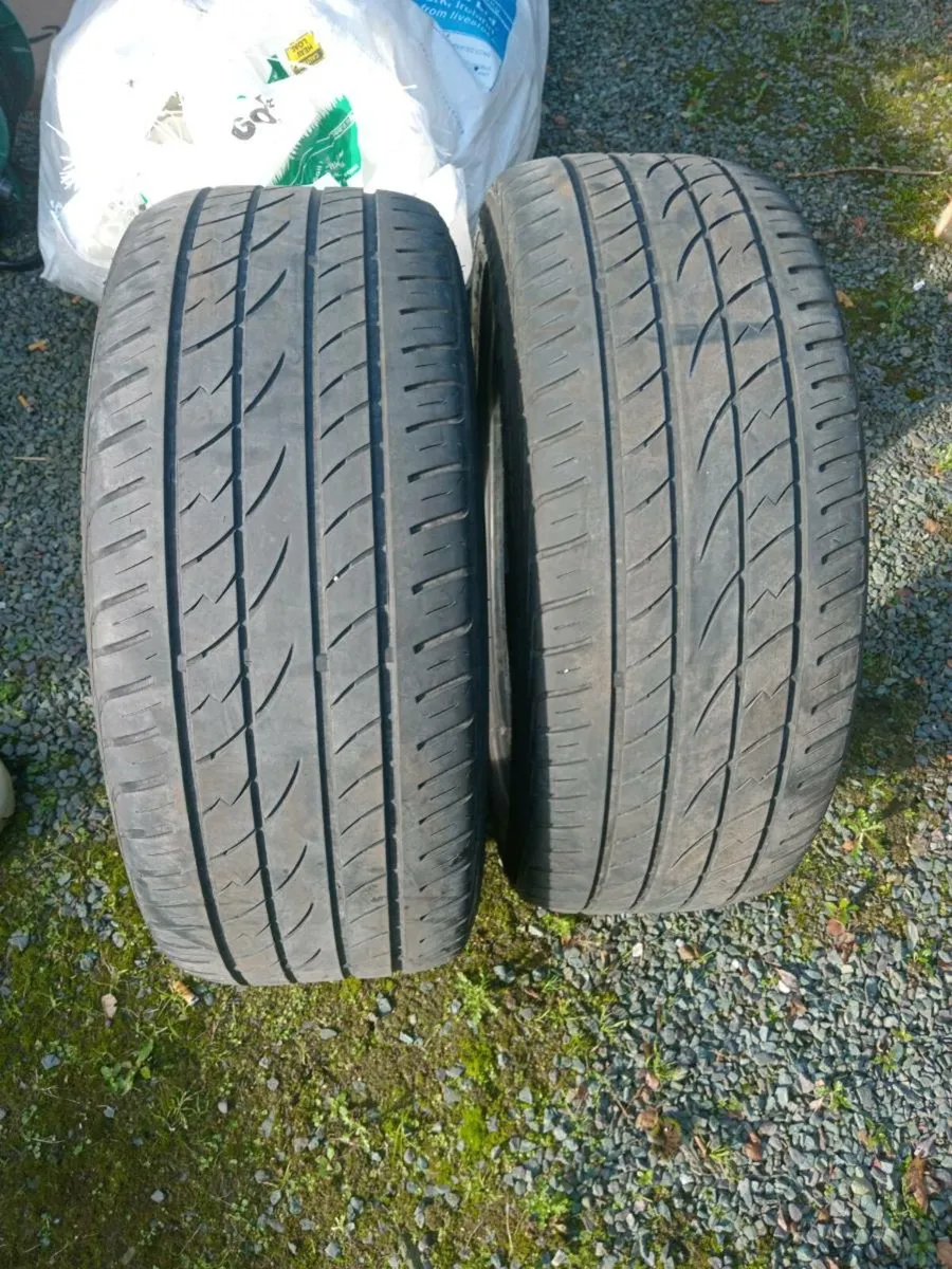 Tyre's 275 /45/21. X2 - Image 1