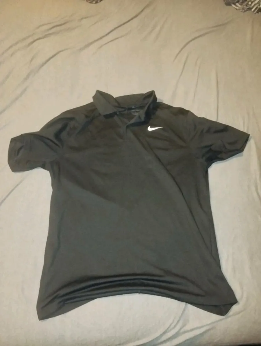 Nike polo - Image 1