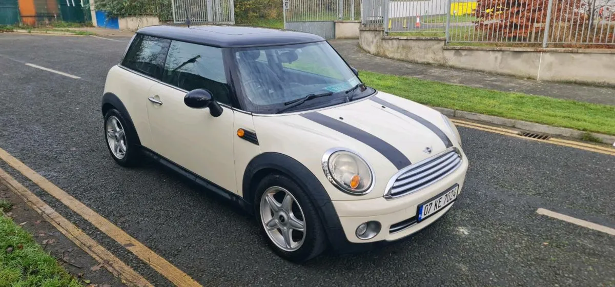 Mini cooper R56 2007 original condition 165km - Image 1
