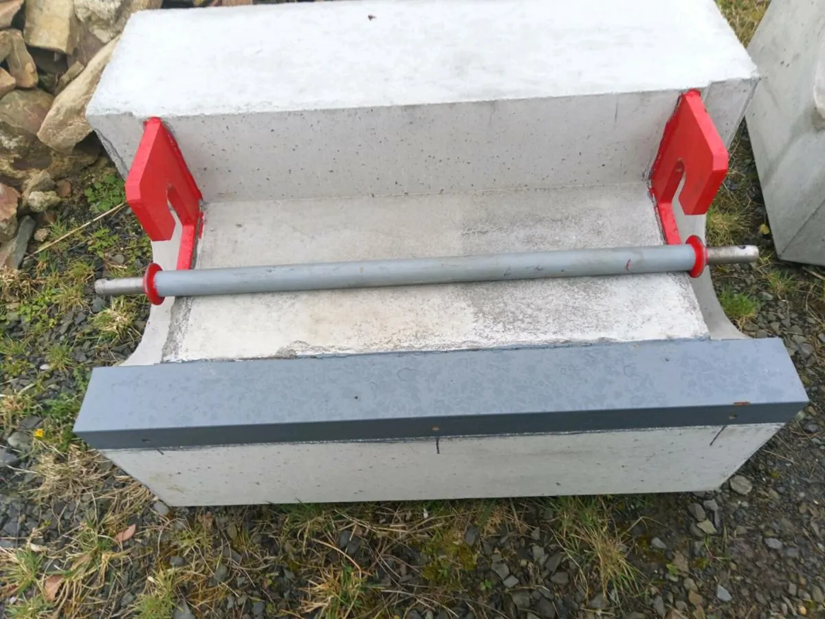 Tractor weight - Image 3