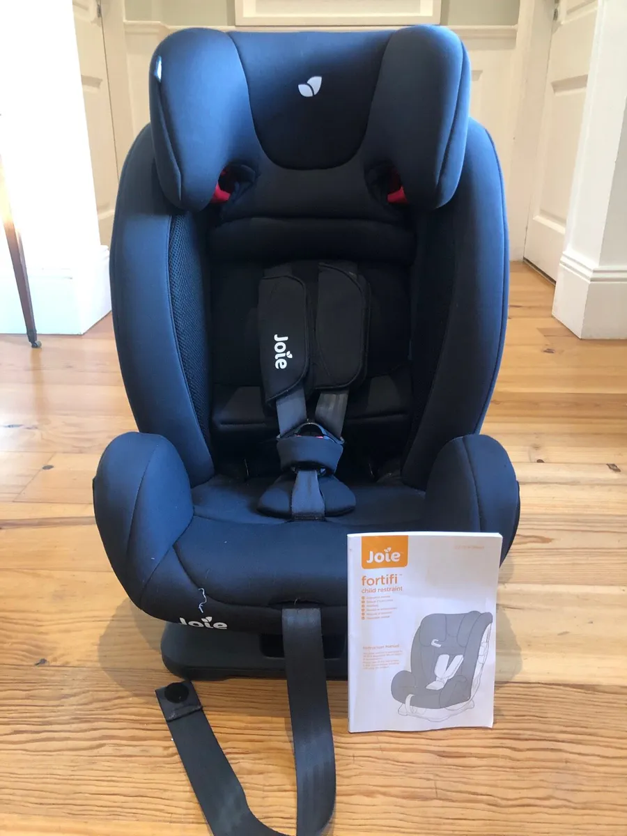 Joie Fortifi car seat - Image 1