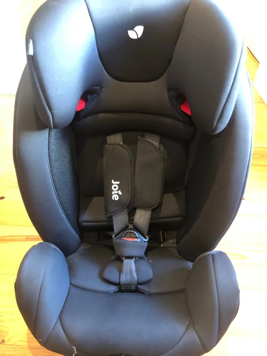 Joie Fortifi car seat - Image 2