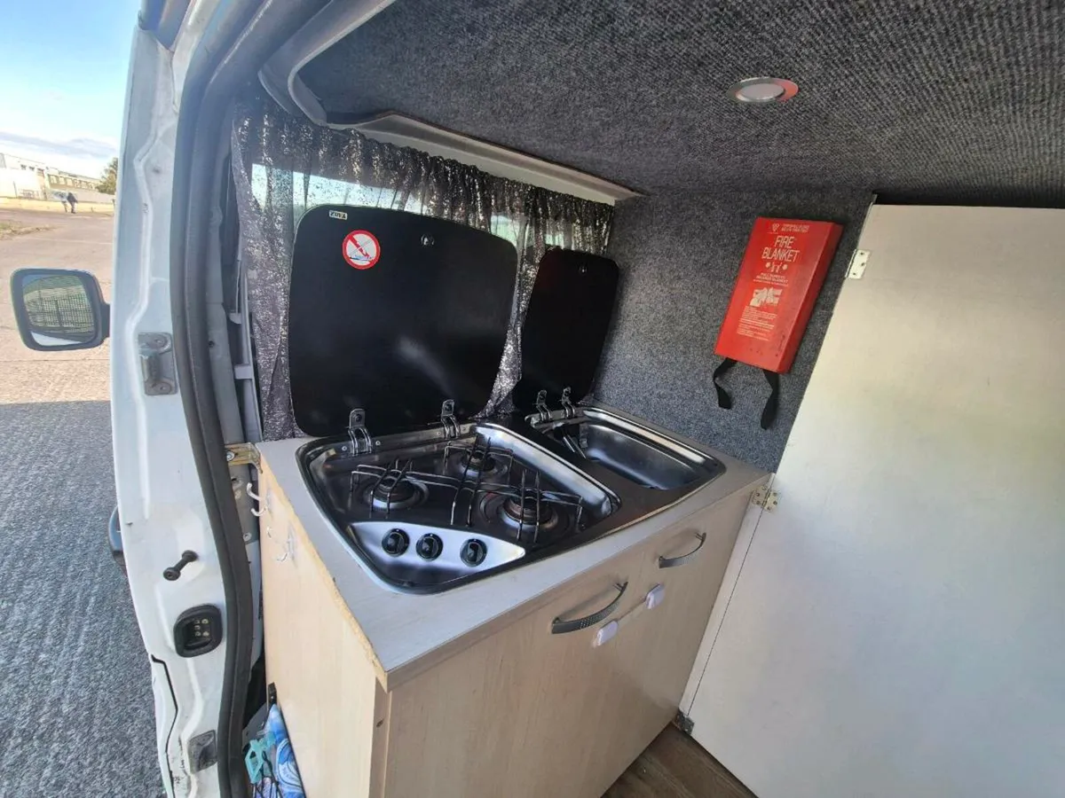 2015 opel vivaro campervan - Image 4