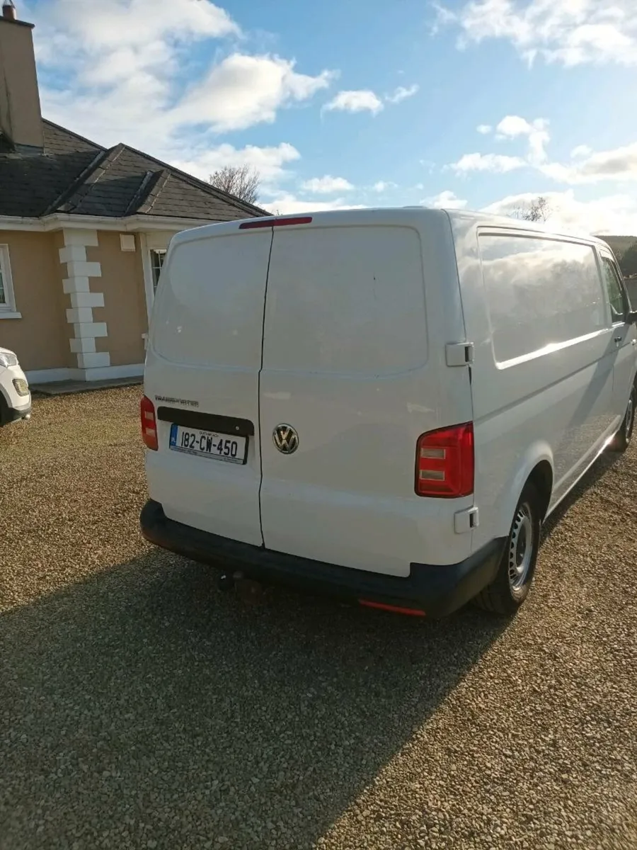 Volkswagen transporter - Image 2