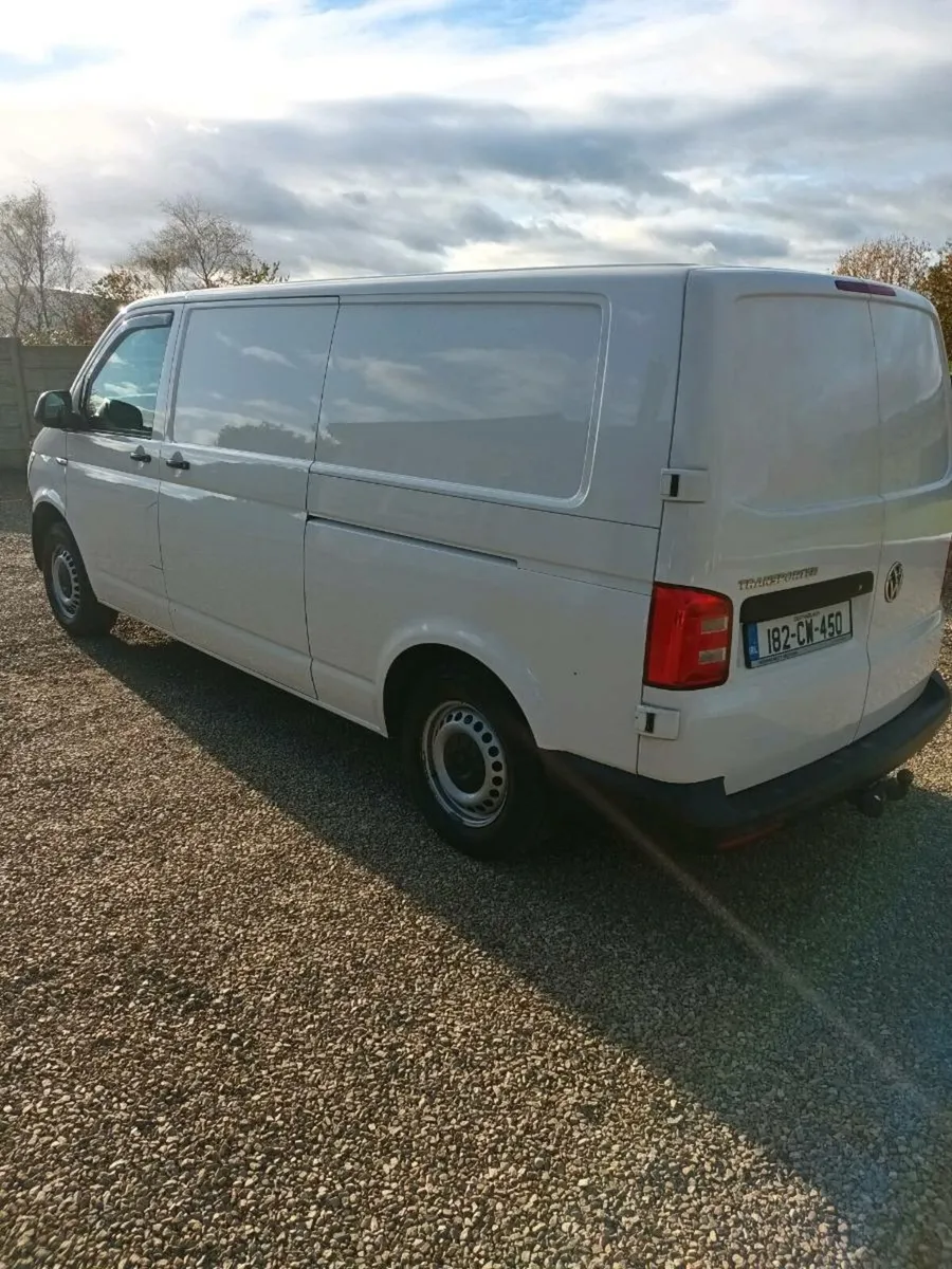 Volkswagen transporter - Image 3